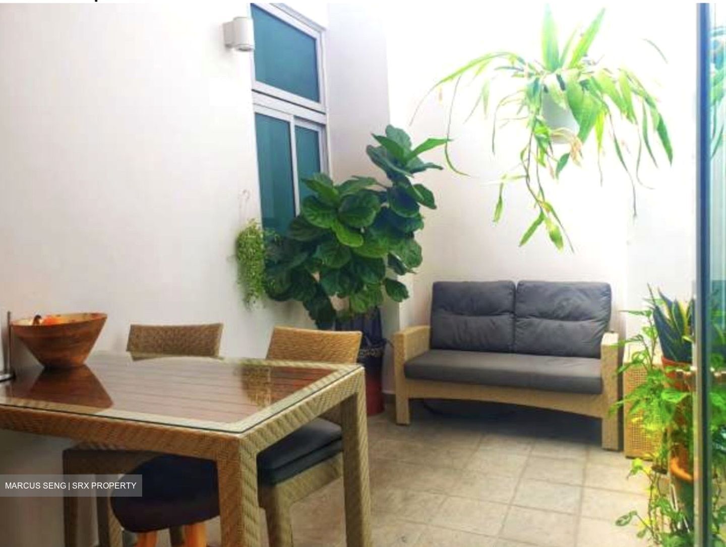 Lorong 41 Geylang (D14), Condominium #373542851